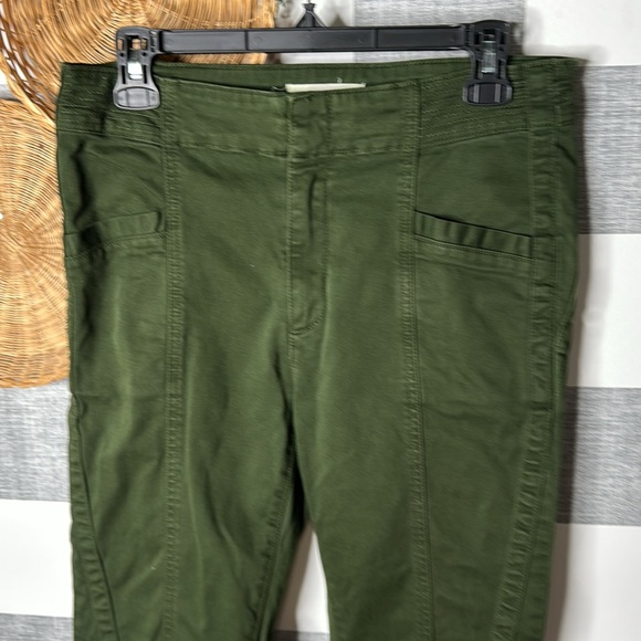 By Anthropologie Green Pants - Picture 3 of 7